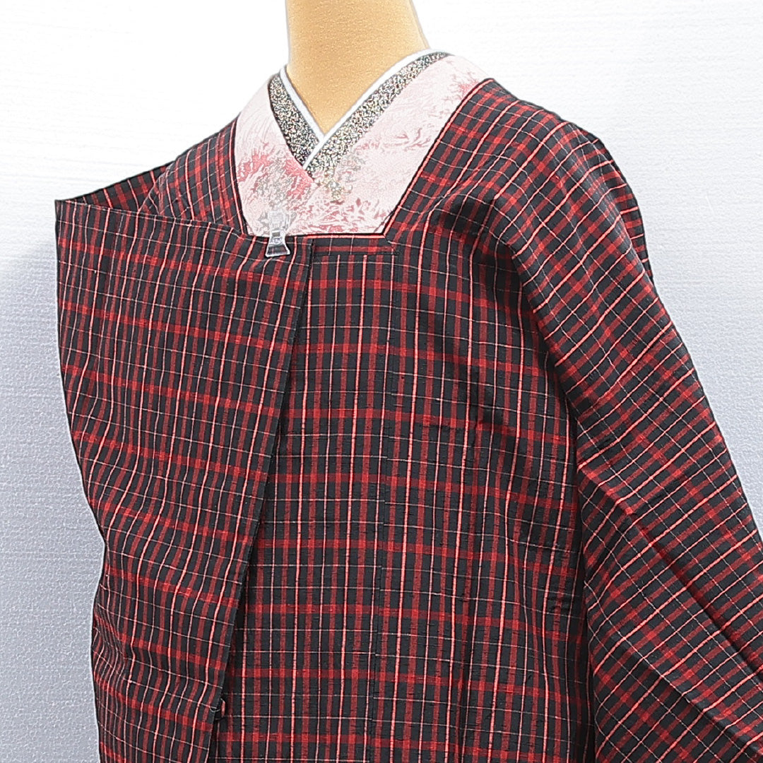 道行コート(紬) 袷 身丈135cm 裄丈66cm 正絹 Aランク Mサイズ セミフォーマル ポケットあり 格子 抽象柄 赤系 1263-16819