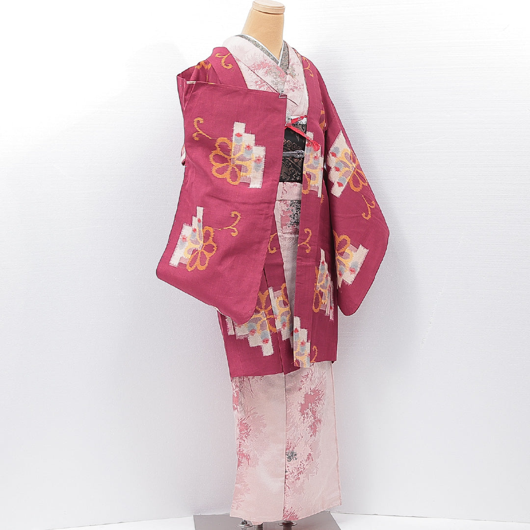 アンティーク 羽織(銘仙) 袷 身丈97cm 裄丈63cm 正絹 Aランク Sサイズ バチ衿 紐あり 菊 紫系 赤系 1217-15178