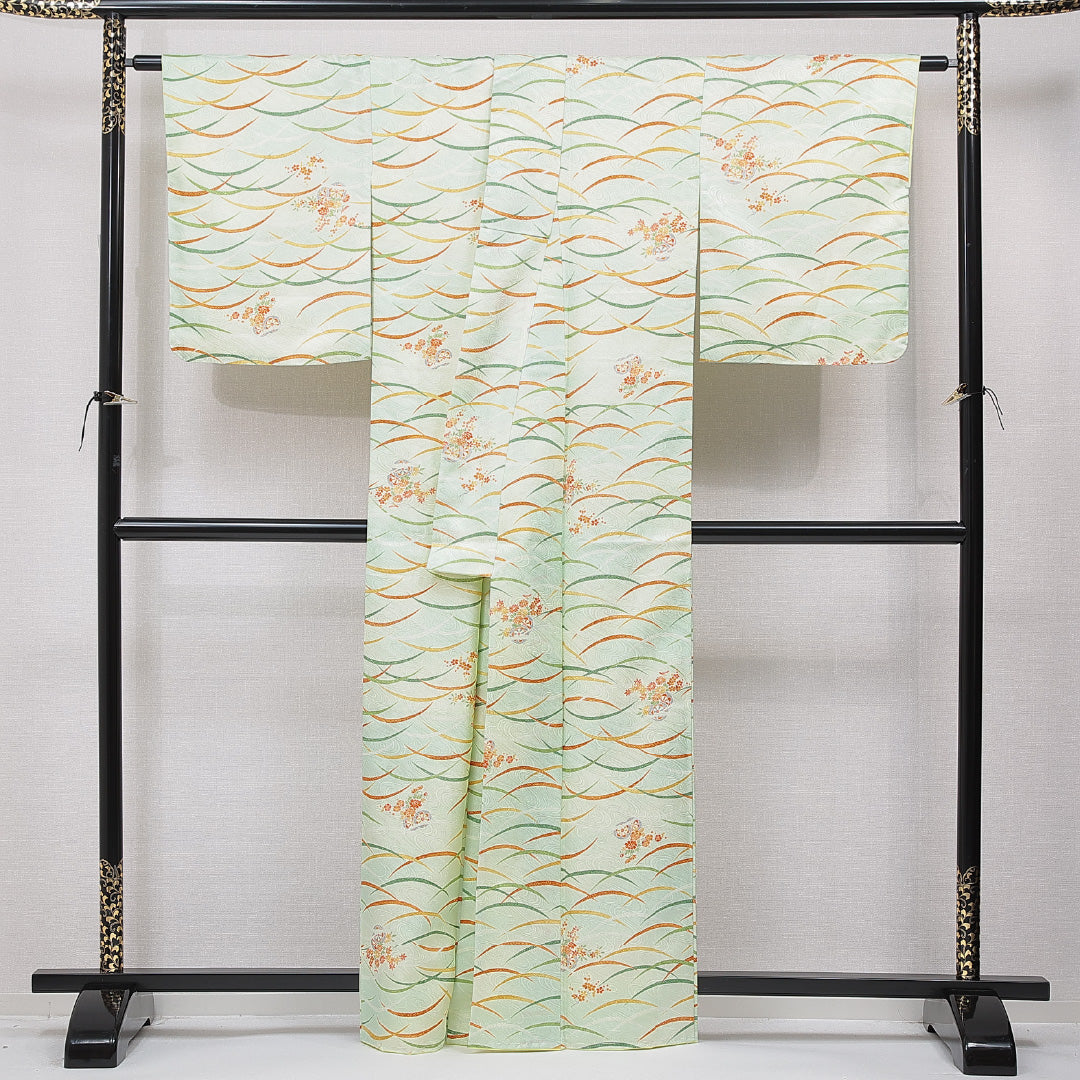 小紋 洗える着物 袷 身丈162cm 裄丈61cm ポリエステル Bランク Lサイズ 広衿 インフォーマル 源氏車 菊 緑系 1215-15806