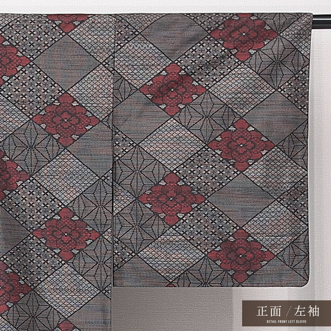 大島紬 袷 身丈157cm 裄丈64cm 正絹 Aランク インフォーマル 広衿 Mサイズ 花菱 麻の葉 黒系 RP 1223-15023