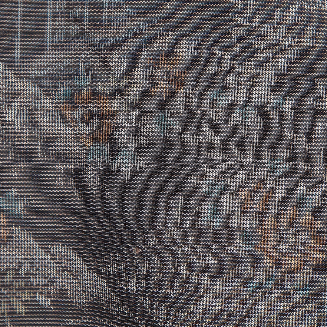 紬(大島紬) 袷 身丈164cm 裄丈69cm 正絹 Cランク Lサイズ 広衿 インフォーマル 経緯絣 茶屋辻 茶系 1216-15668