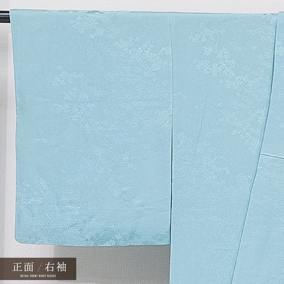 色無地 袷 身丈157cm 裄丈64cm 正絹 Bランク Mサイズ 広衿 一つ紋(橘) セミフォーマル 紋意匠 紅葉 無地 水色系 1214-15670