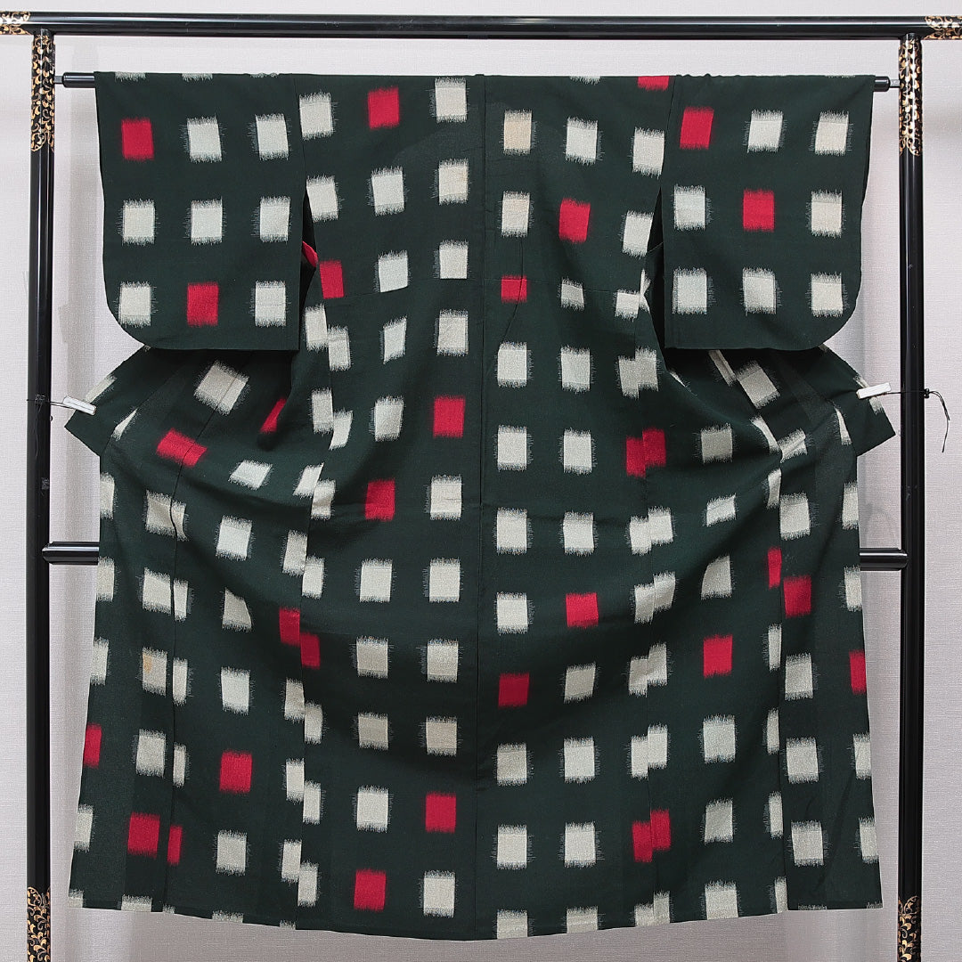 アンティーク お召 単衣 身丈149cm 裄丈61cm 正絹 Cランク XSサイズ バチ衿 肩当て 抽象柄 緑系 1265-15562