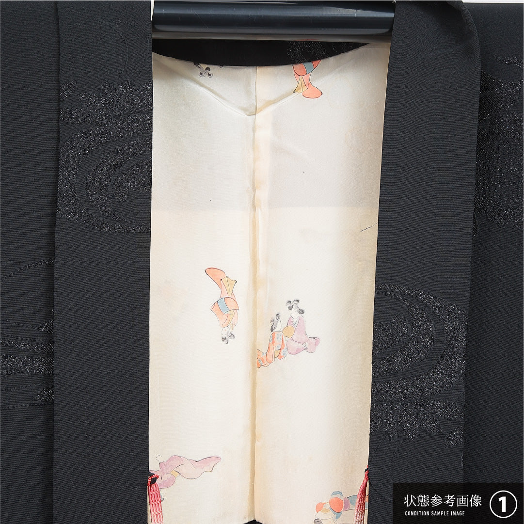 黒羽織 袷 身丈78cm 裄丈63cm 正絹 Aランク 一つ紋 (五三桐) セミフォーマル Sサイズ 漆糸 紐あり 菊 黒系 RP 1233-16832