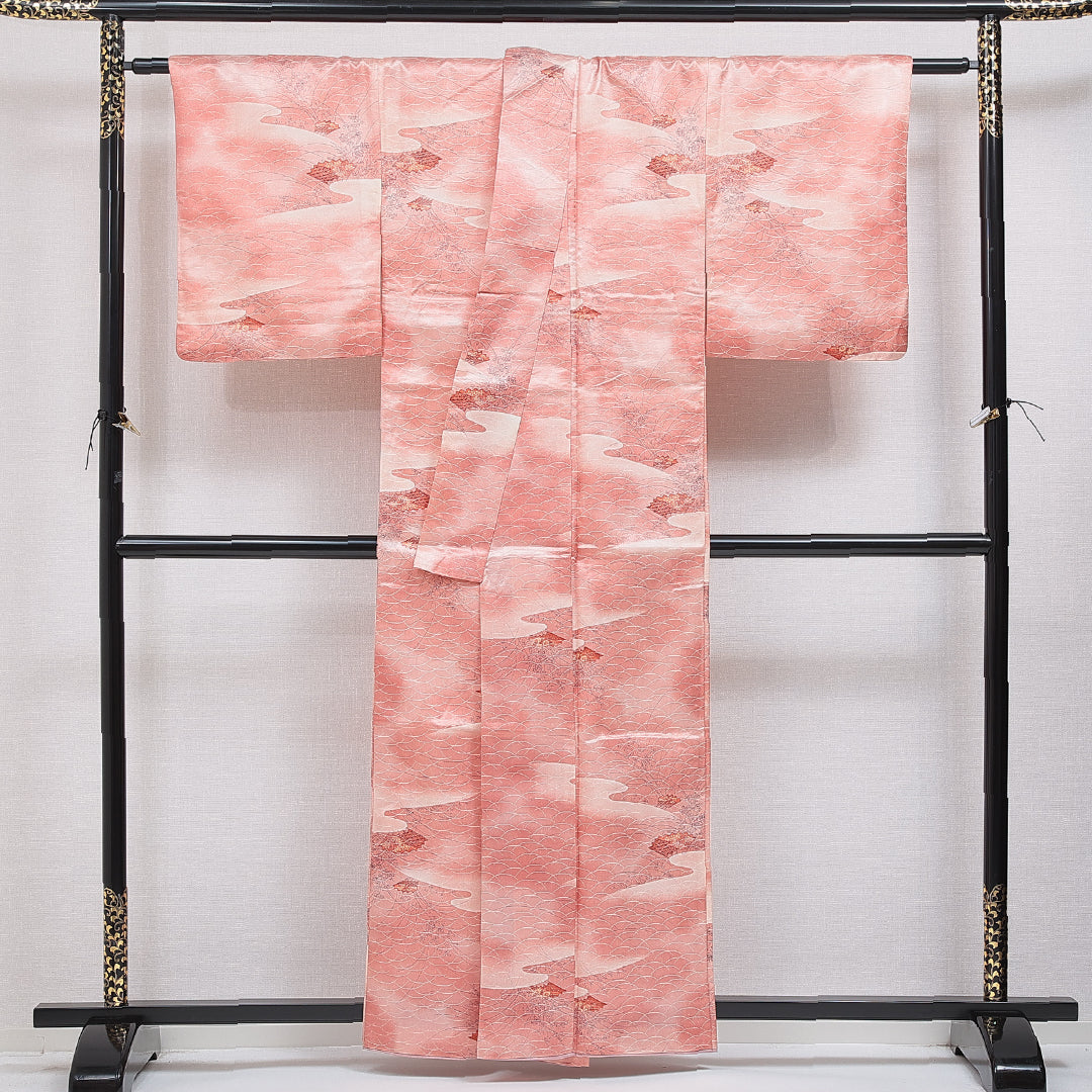 洗える着物 小紋 袷 身丈158cm 裄丈64cm ポリエステル Sランク インフォーマル 広衿 Mサイズ エ霞 桜 ピンク系 RP 1221-15993