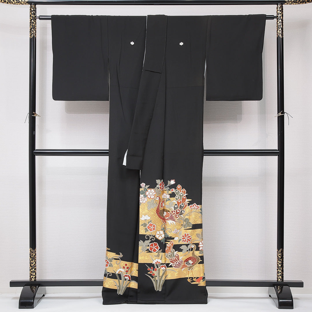 黒留袖 袷 身丈163cm 裄丈64cm 五つ紋 五三桐 フォーマル Bランク Lサイズ 正絹 比翼仕立て 広衿 孔雀 唐草 1211-F0658