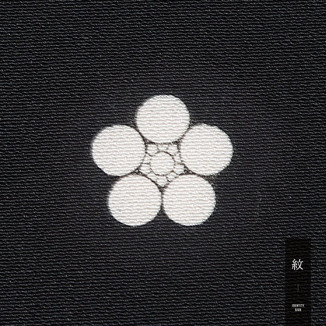 黒留袖 袷 身丈162cm 裄丈64cm 五つ紋 梅鉢 フォーマル Sランク Lサイズ 正絹 比翼仕立て 広衿 鶴 松 金駒刺繍 1211-F0760