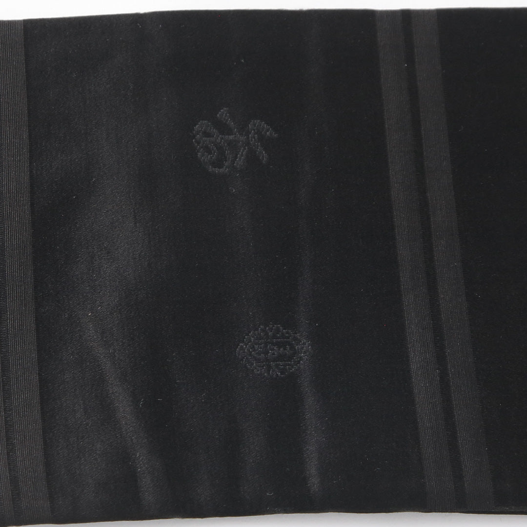 アンティーク 九寸名古屋帯 帯丈329cm 名古屋仕立て ポイント柄 Aランク 正絹 刺繍 銀駒刺繍 扇 菊 紅葉 落款 黒系 1224-04177