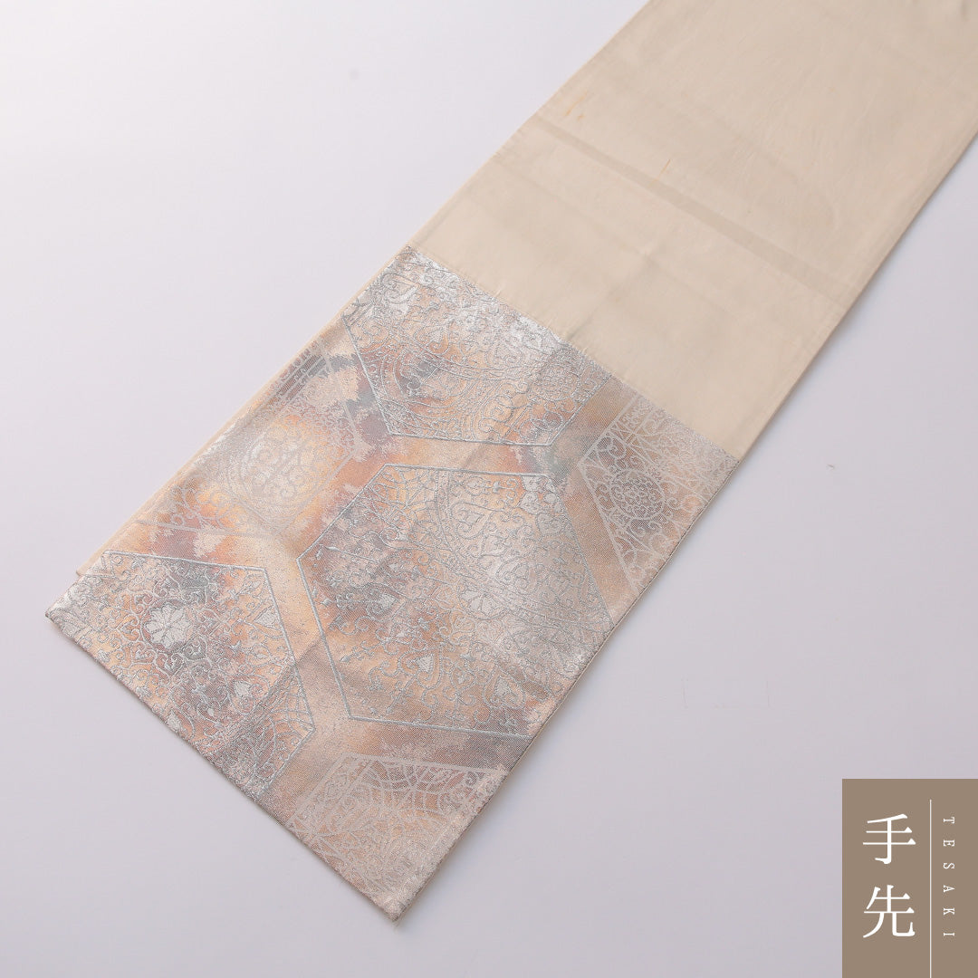 袋帯 帯丈416cm 正絹 六通 セミフォーマル 亀甲 吉祥文様 銀系 1243-01934