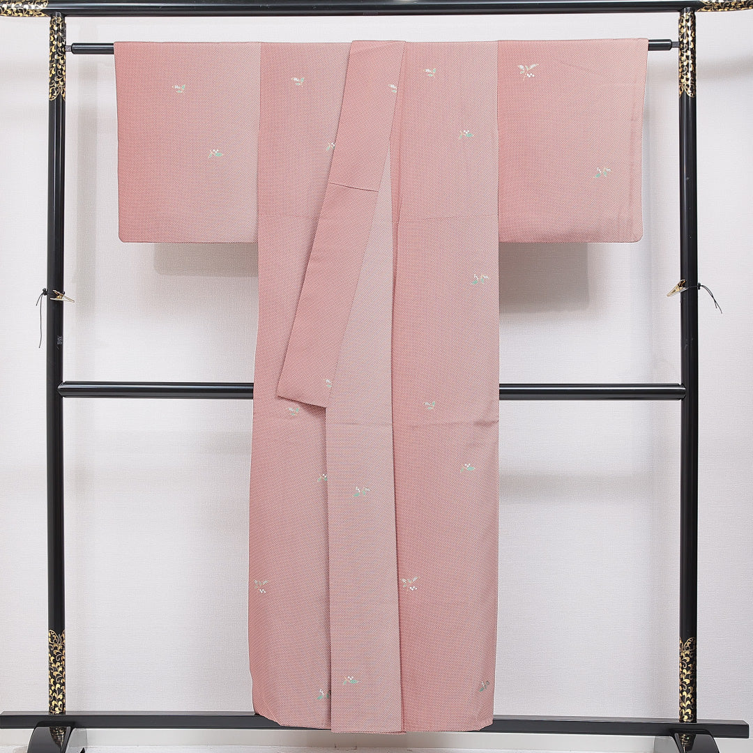 小紋 袷 身丈151cm 裄丈61cm 正絹 Sランク Sサイズ 広衿 インフォーマル 南天 ピンク系 1215-15904