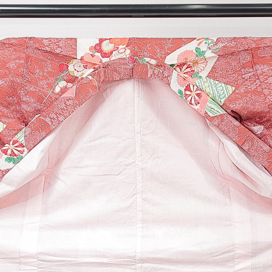 アンティーク 紬 袷 身丈149cm 裄丈60cm 正絹 Cランク バチ衿 XSサイズ 染め紬 立涌 笹 朱系 M4 1223-15158