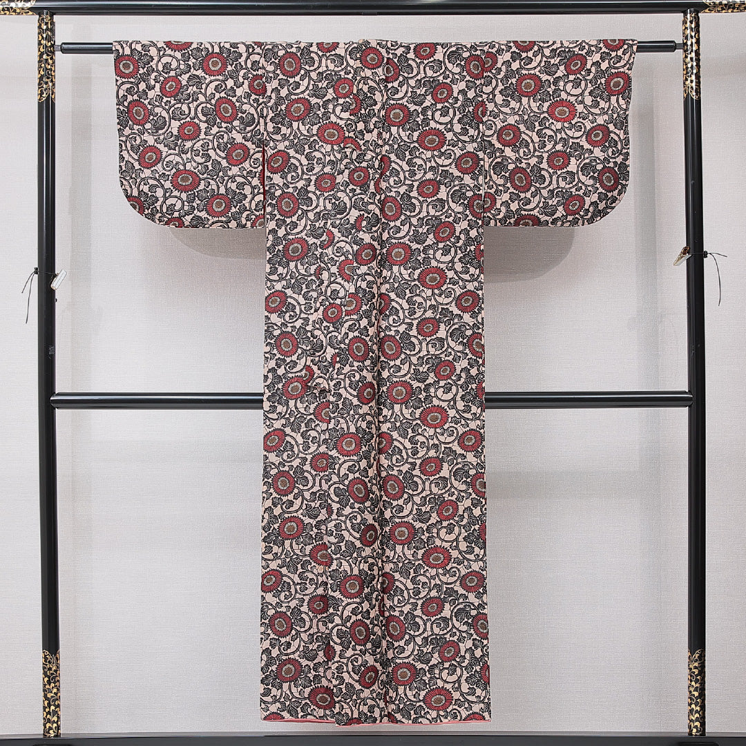小紋 袷 身丈148cm 裄丈64cm 正絹 Cランク インフォーマル バチ衿 XSサイズ 唐菊 ピンク系 LP 1221-15202