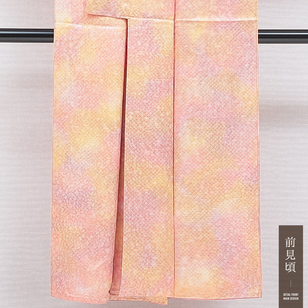 小紋 袷 身丈147cm 裄丈62cm 正絹 Aランク 紋意匠 (幾何学) インフォーマル 広衿 XSサイズ 織り出し 黄系 RP 1221-15946