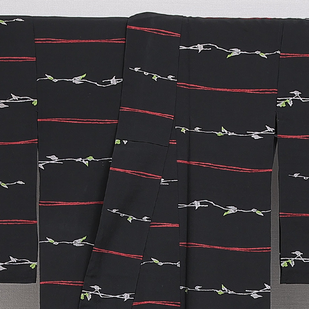 紬 単衣 身丈150cm 裄丈61cm 正絹 Sランク カジュアル 広衿 Sサイズ 刺繍 植物柄 黒系 RP 1223-15970