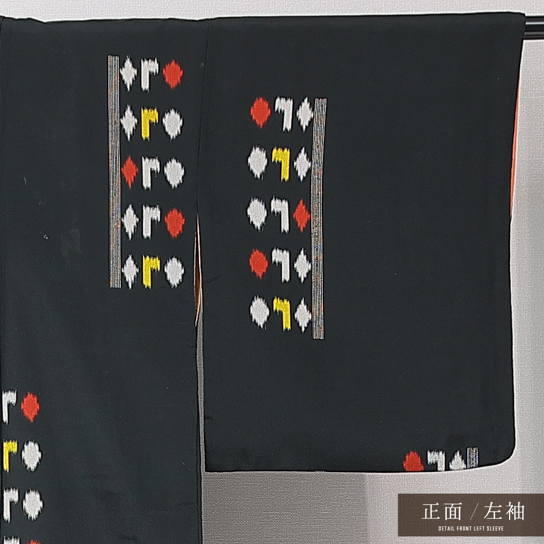アンティーク お召 袷 身丈155cm 裄丈61cm 正絹 Cランク バチ衿 Mサイズ 抽象柄 黒系 RP 1222-15216