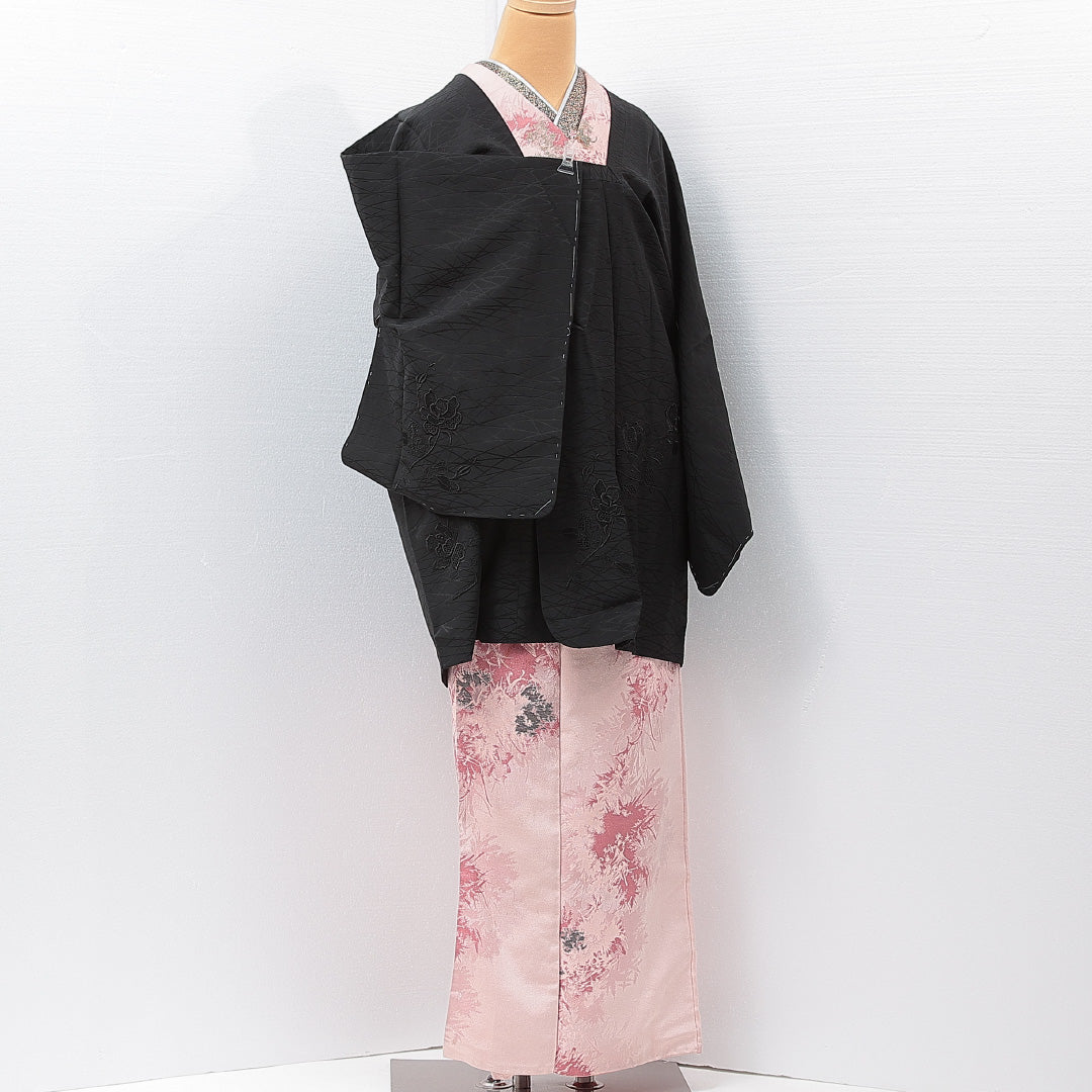 未使用品 道行コート 袷 身丈84cm 裄丈65cm 正絹 Nランク セミフォーマル Mサイズ 蘇州刺繍 汕頭刺繍 しつけ糸 花柄 シック 落ち着き 黒系 RP 1237-15265