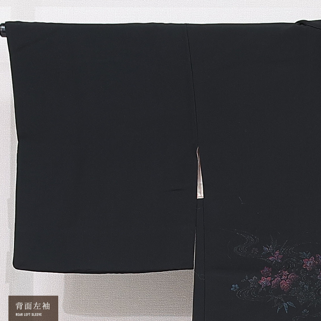 黒羽織 袷 身丈82cm 裄丈63cm 正絹 Sランク インフォーマル Sサイズ 漆糸 紐あり 桔梗 黒系 RP 1233-15309