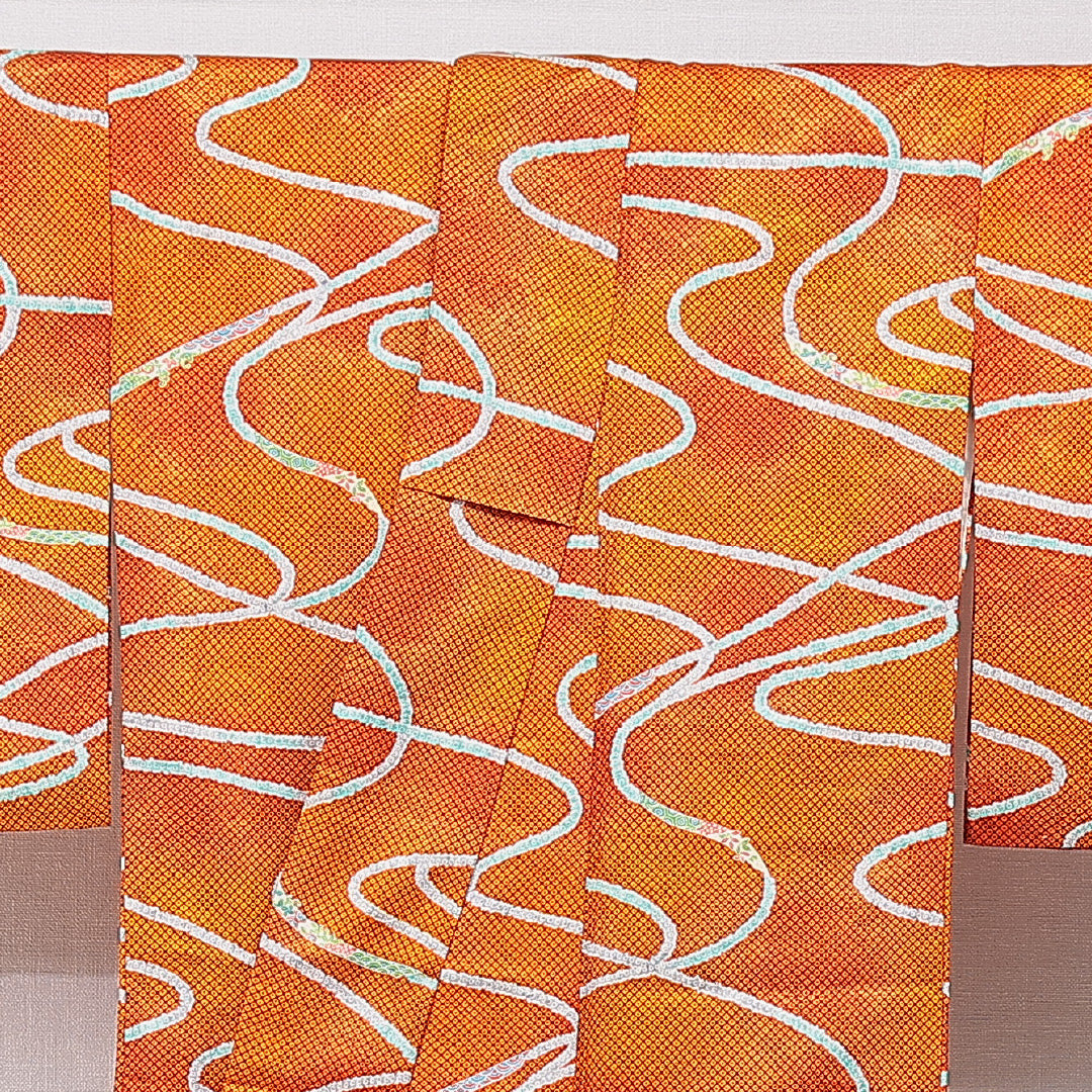 小紋 単衣 身丈158cm 裄丈64cm 正絹 Sランク Mサイズ 広衿 インフォーマル 創作柄 朱系 1215-15686