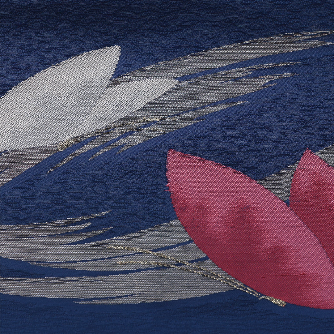 八寸名古屋帯 帯丈352cm カジュアル 松葉仕立て ポイント柄 Dランク 正絹 綴れ織 蝶 紺系 1224-03777