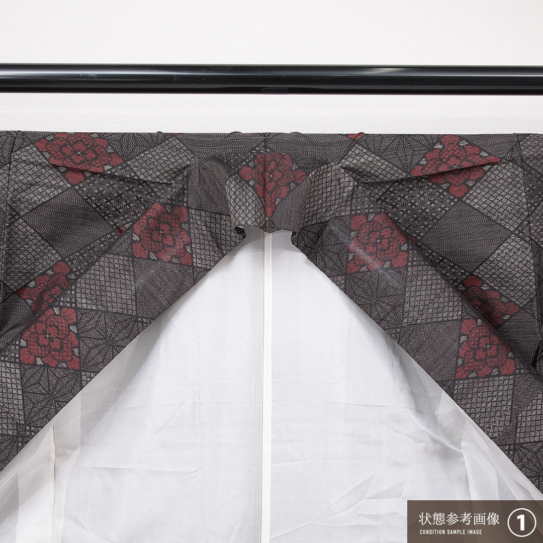 大島紬 袷 身丈157cm 裄丈64cm 正絹 Aランク インフォーマル 広衿 Mサイズ 花菱 麻の葉 黒系 RP 1223-15023