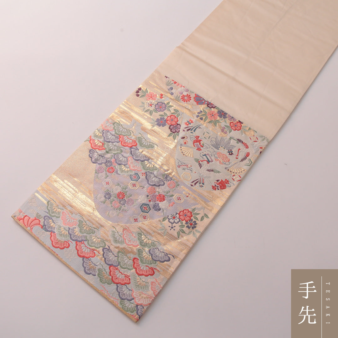 袋帯 帯丈444cm 正絹 六通 フォーマル 唐織 貝合わせ 吉祥文様 金系 白系 1243-01767