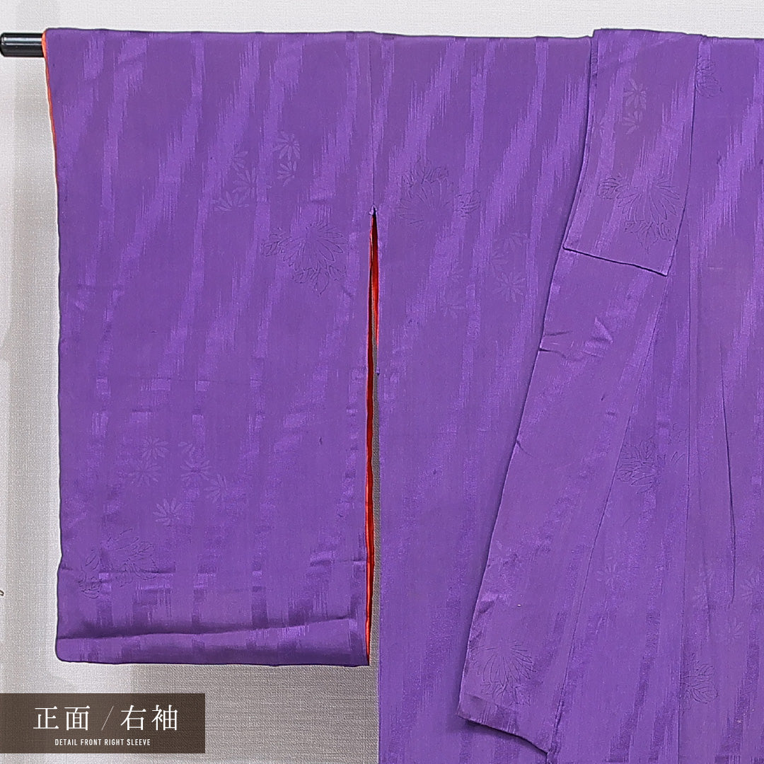 アンティーク 色無地 袷 身丈151cm 裄丈65cm 正絹 Cランク Sサイズ 広衿 紋意匠 笹 紫系 1214-15570