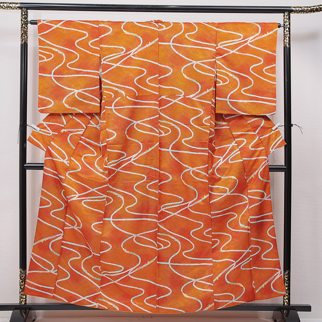 小紋 単衣 身丈158cm 裄丈64cm 正絹 Sランク Mサイズ 広衿 インフォーマル 創作柄 朱系 1215-15686