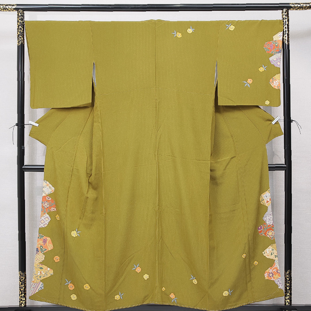 付下げ 袷 身丈155cm 裄丈67cm 正絹 Aランク Mサイズ 広衿 インフォーマル ガード加工 部分絞り 唐華 菱 金駒刺繍 黄系 緑系 1261-15727