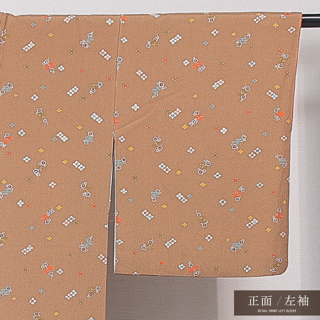 小紋 袷 身丈156cm 裄丈62cm 正絹 Sランク インフォーマル バチ衿 Mサイズ 花菱 梅 茶系 RP 1221-15889