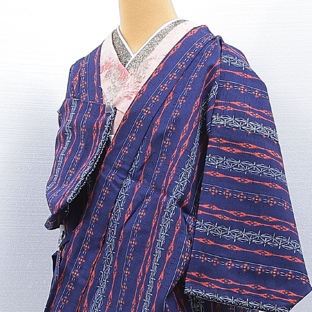 ウールの道中着(紬) 洗える着物 単衣 身丈75cm 裄丈65cm ウール Sランク Mサイズ カジュアル 創作柄 青系 1264-16815