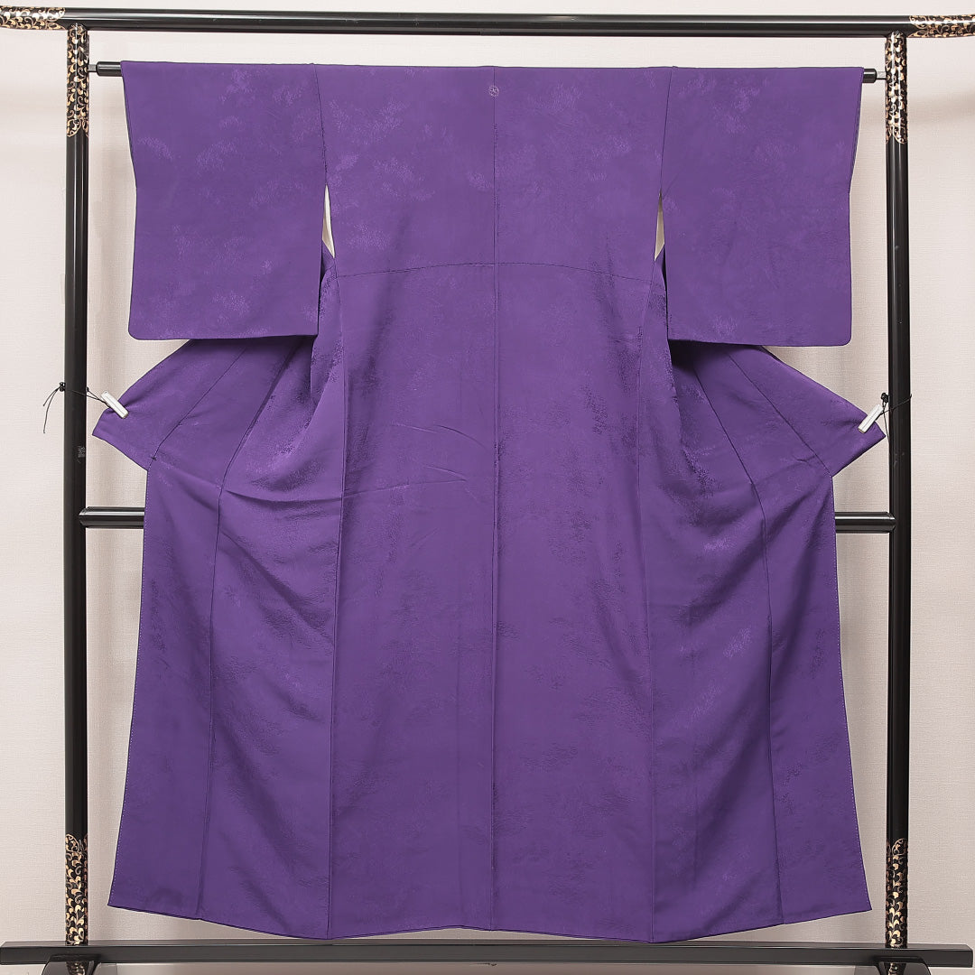 色無地 袷 身丈153cm 裄丈62cm 正絹 Aランク Sサイズ 広衿 一つ紋(丸に梅鉢) セミフォーマル 紋意匠 風景 紫系 1214-16901