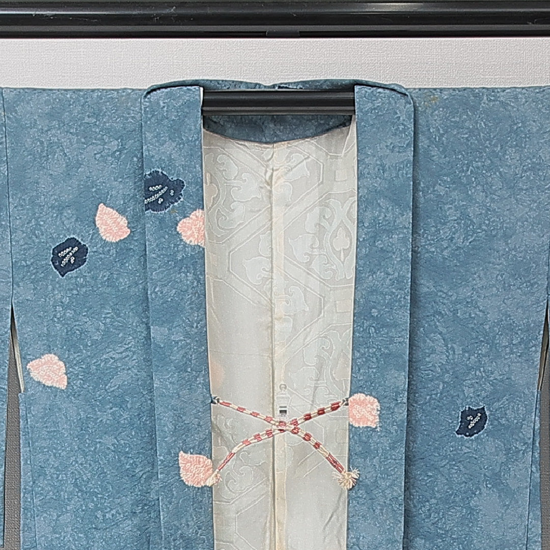 羽織 袷 身丈75cm 裄丈62cm 正絹 Cランク カジュアル Sサイズ 部分絞り 紐あり 創作柄 青系 LP 1232-15255