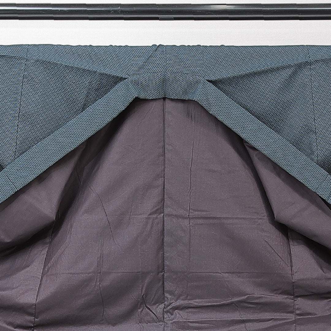 男着物 袷 身丈134cm 裄丈64cm 正絹 Aランク XSサイズ 棒衿 カジュアル 創作柄 紺系 1219-15236