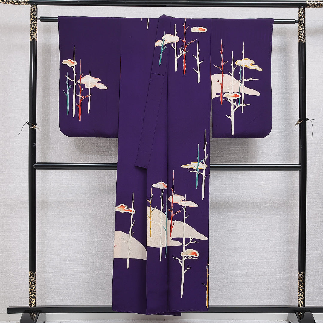 アンティーク 付下げ 袷 身丈154cm 裄丈62cm 正絹 Aランク 一つ紋 (中陰五三桐) バチ衿 Sサイズ 金彩 木立 紫系 M4 1218-15966