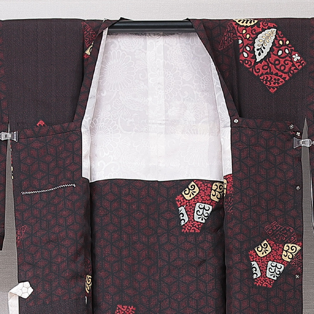 アンティーク 道行コート(お召) 袷 身丈89cm 裄丈63cm 正絹 Aランク Sサイズ ポケットあり 創作柄 黒系 赤系 1263-15186