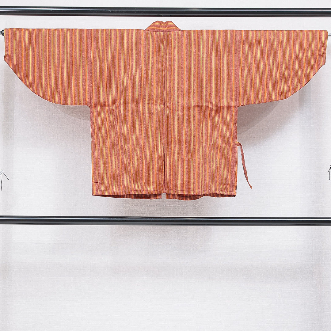 ウールの道中着(紬) 洗える着物 単衣 身丈69cm 裄丈66cm ウール Sランク Mサイズ カジュアル 縞 朱系 1264-16816