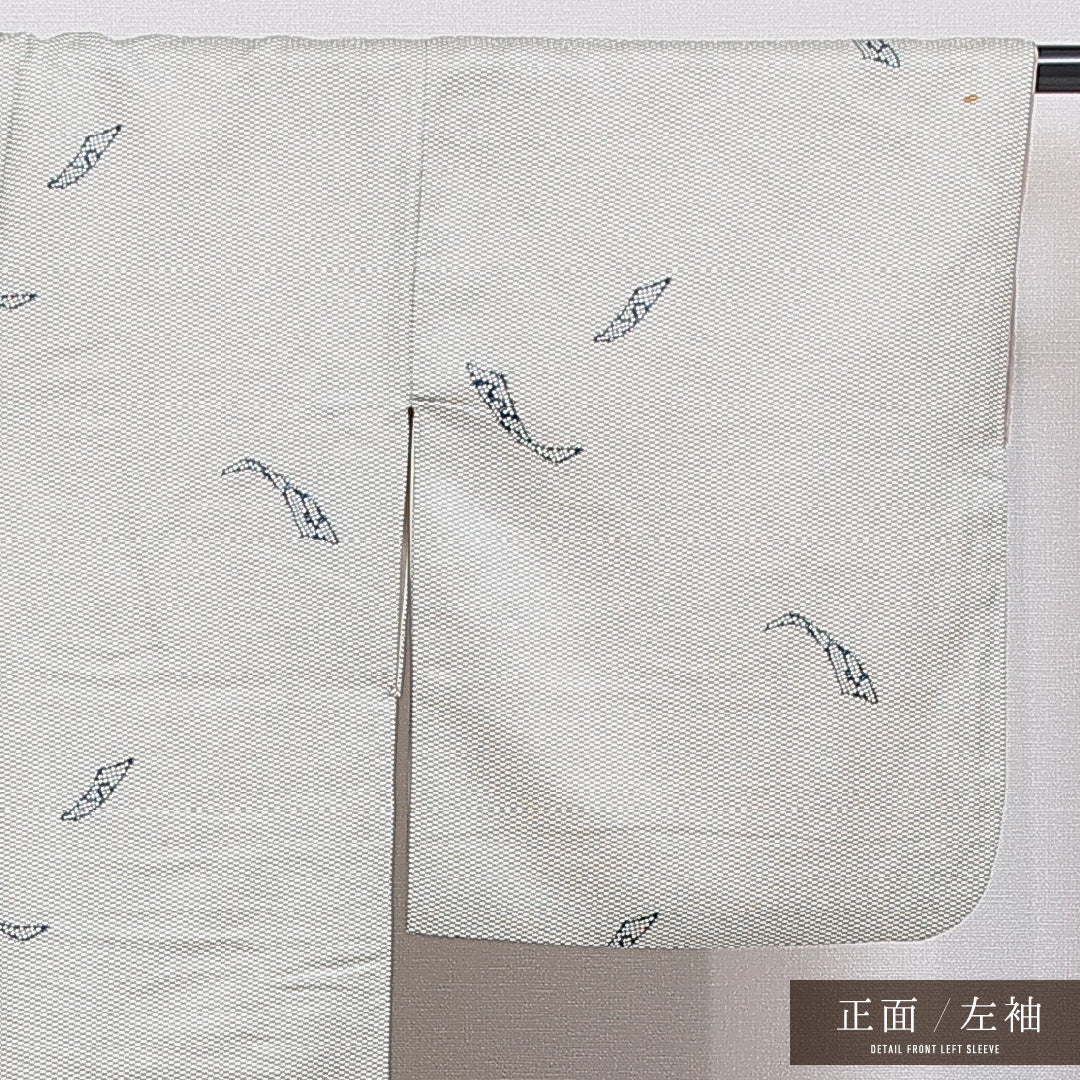 小紋 袷 身丈151cm 裄丈64cm 正絹 Cランク インフォーマル バチ衿 Sサイズ 短冊 クリーム系 HP 1221-16646