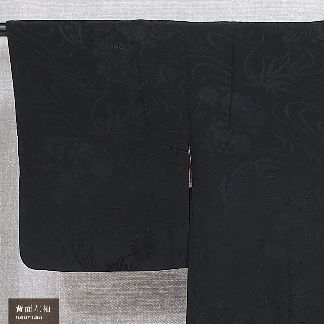 黒羽織 袷 身丈78cm 裄丈63cm 正絹 Sランク 一つ紋 (中陰五三桐) 紋意匠 (菊) セミフォーマル Sサイズ 織り出し 黒系 RP 1233-16140
