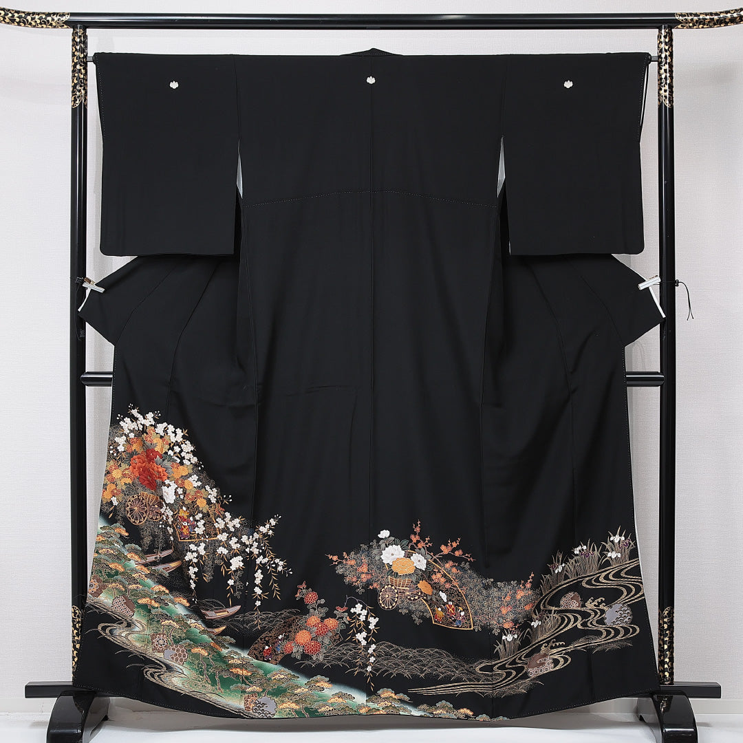 リサイクル・古着・中古 黒留袖】 袷 身丈162cm 裄丈64cm 五つ紋 五三