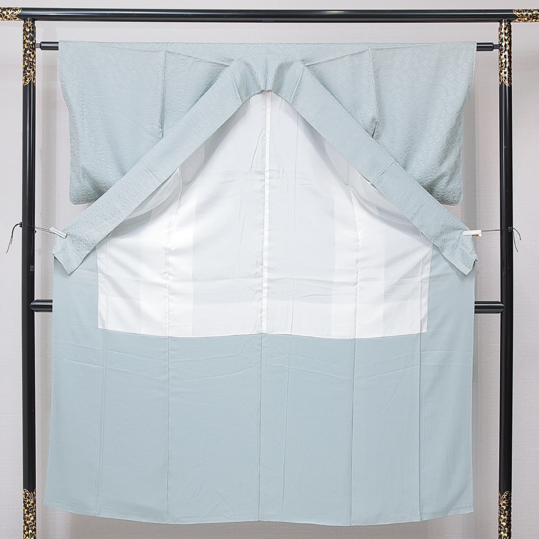 色無地 袷 身丈150cm 裄丈59cm 正絹 Sランク Sサイズ 広衿 インフォーマル 紋意匠 菊 無地 グレー系 水色系 1214-15114