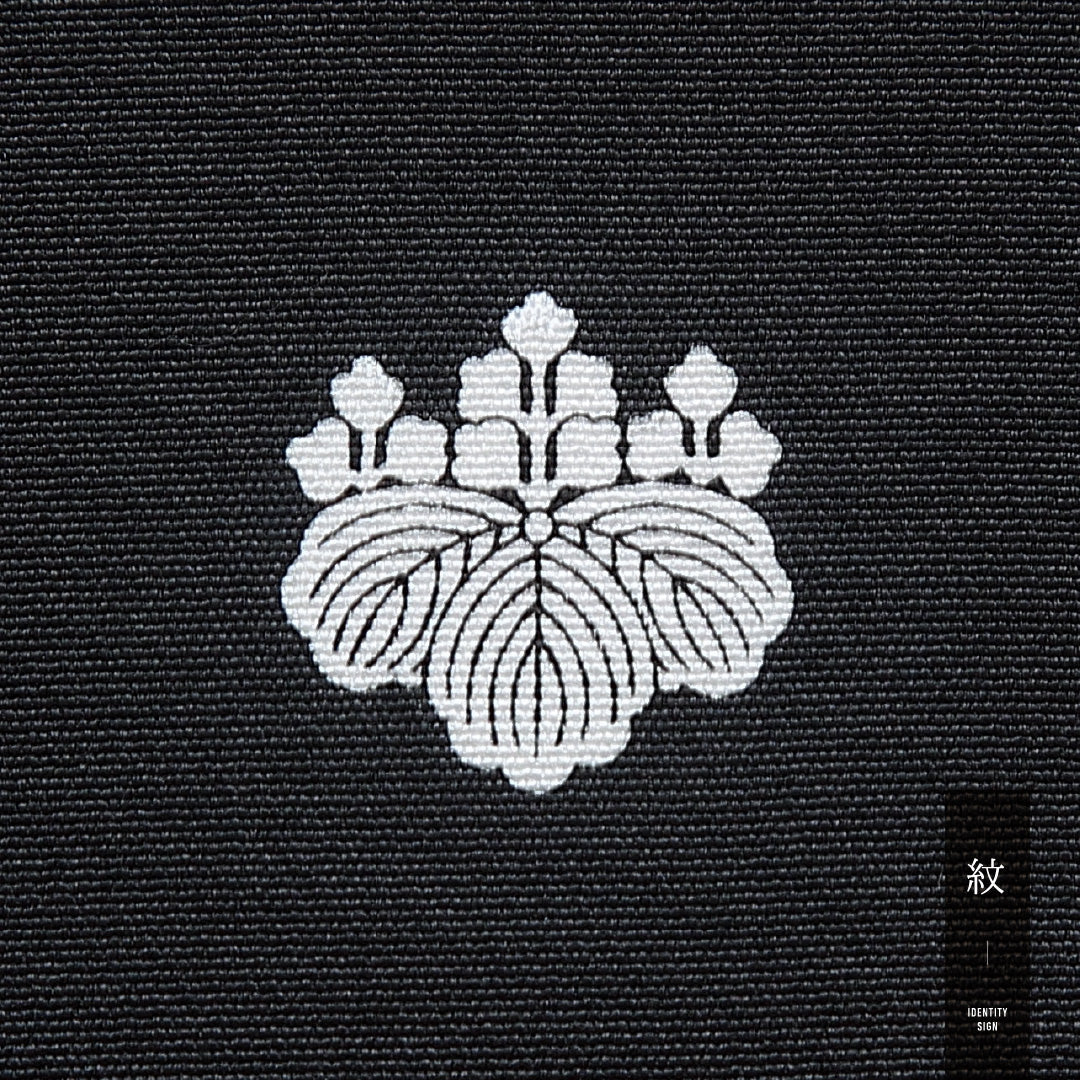 黒留袖 袷 身丈161cm 裄丈66cm 五つ紋 五三桐 フォーマル Sランク Lサイズ 正絹 比翼仕立て 広衿 花車 七宝 梅 1211-F0764