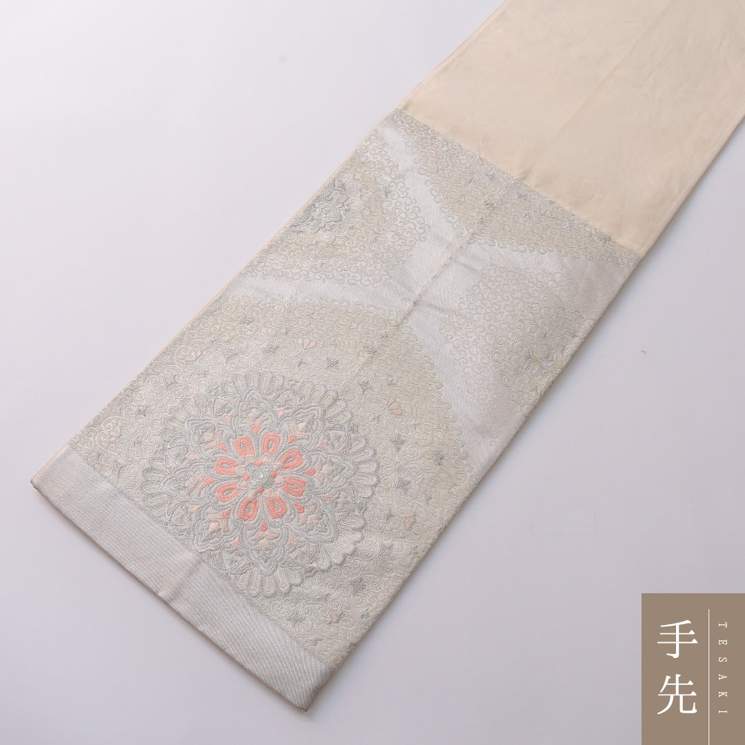 袋帯 帯丈432cm 正絹 六通 フォーマル 宝相華 古典柄 白系 銀系 1243-01970