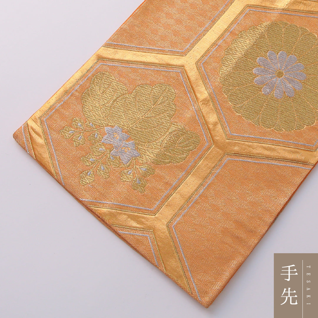 袋帯 帯丈404cm 正絹 六通 帯芯なし フォーマル 亀甲 菊 桐 吉祥文様 朱系 金系 1243-01925