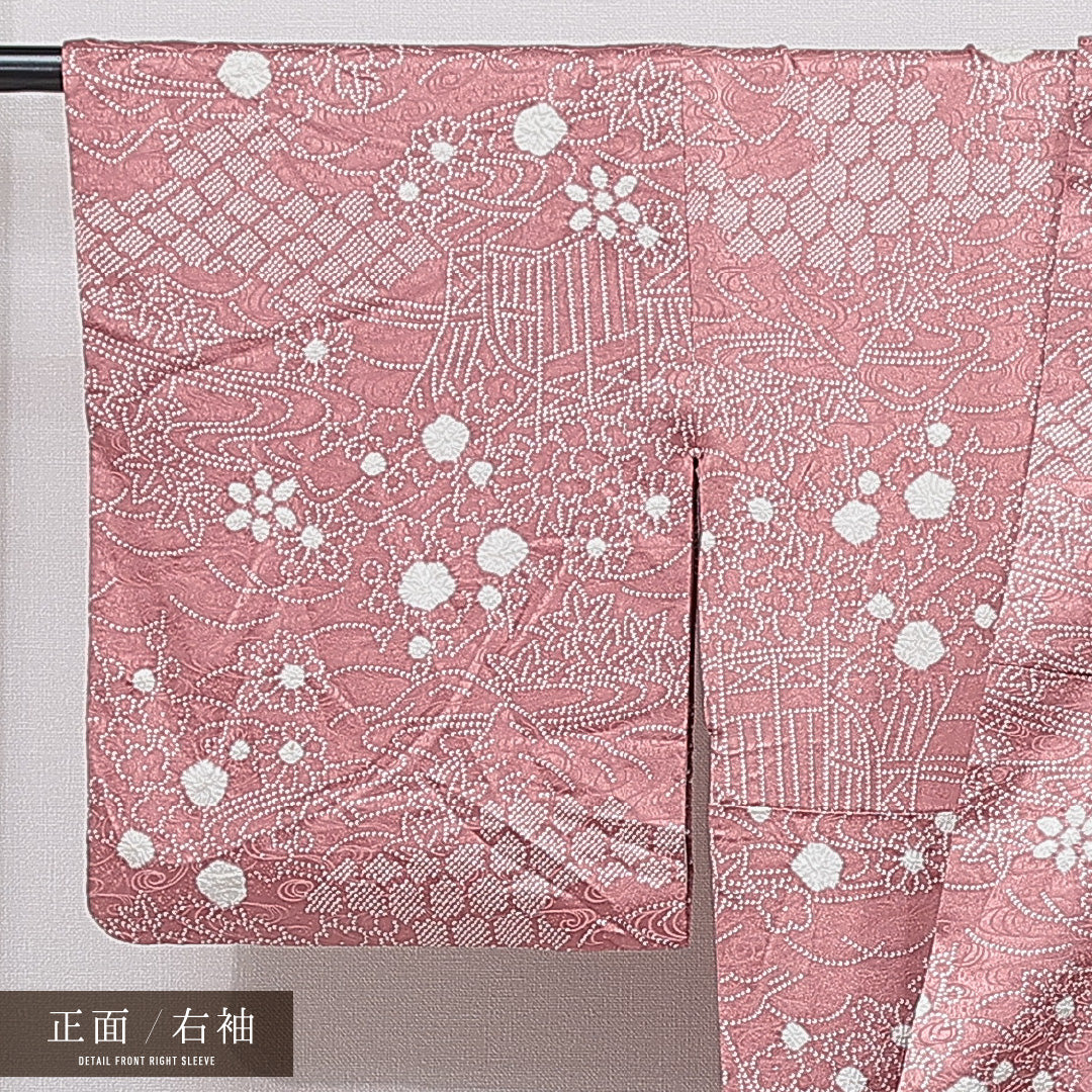 小紋 袷 身丈157cm 裄丈65cm 正絹 Sランク インフォーマル 広衿 Mサイズ 部分絞り 古典柄 ピンク系 RP 1221-15511
