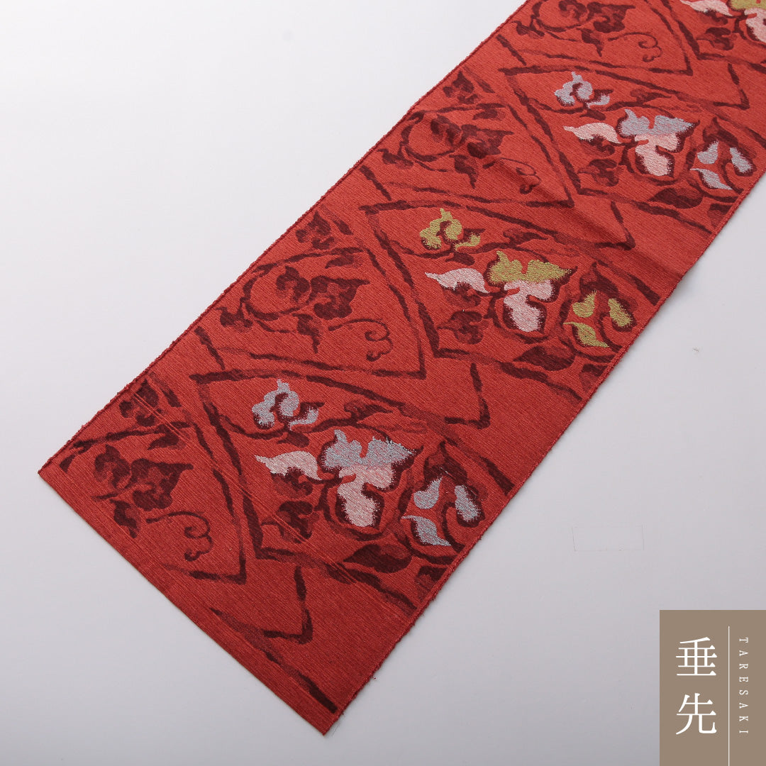 新古品 八寸名古屋帯(紬) 帯丈338cm カジュアル 名古屋仕立て 六通 Nランク 正絹 抽象柄 しつけ糸 朱系 1224-03463