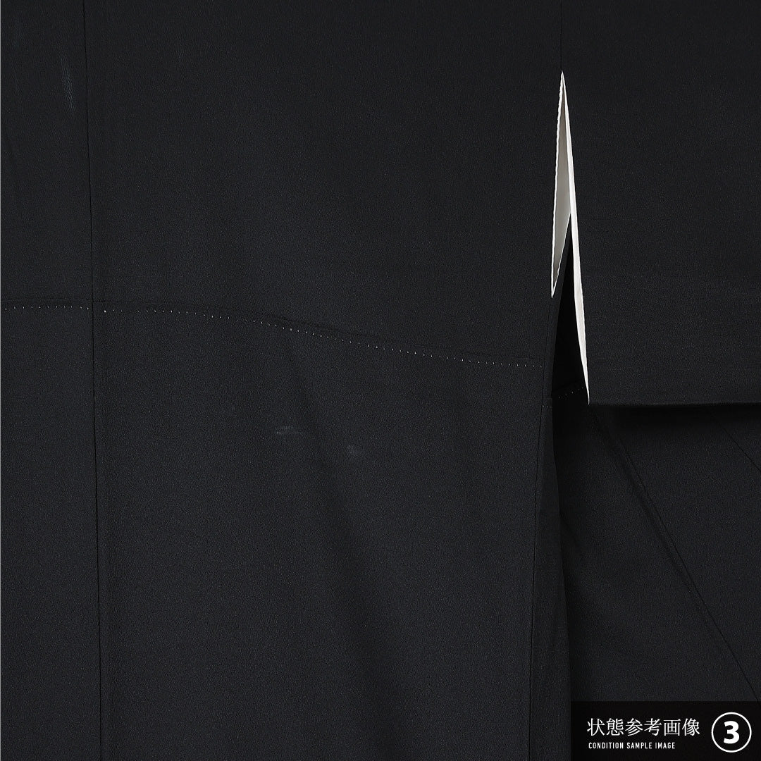 黒留袖 袷 身丈155cm 裄丈61cm 三つ紋 梅鉢 フォーマル Aランク Mサイズ 正絹 比翼仕立て 広衿 流水 扇 梅 1211-F0677