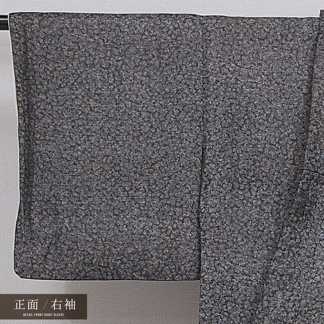 アンティーク 紬 袷 身丈152cm 裄丈64cm 正絹 Aランク バチ衿 Sサイズ 抽象柄 グレー系 RP 1223-15929