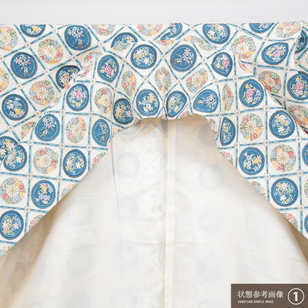 小紋 袷 身丈151cm 裄丈65cm 正絹 Aランク Sサイズ 広衿 インフォーマル ちりめん 格天井文 唐華 クリーム系 1215-16664