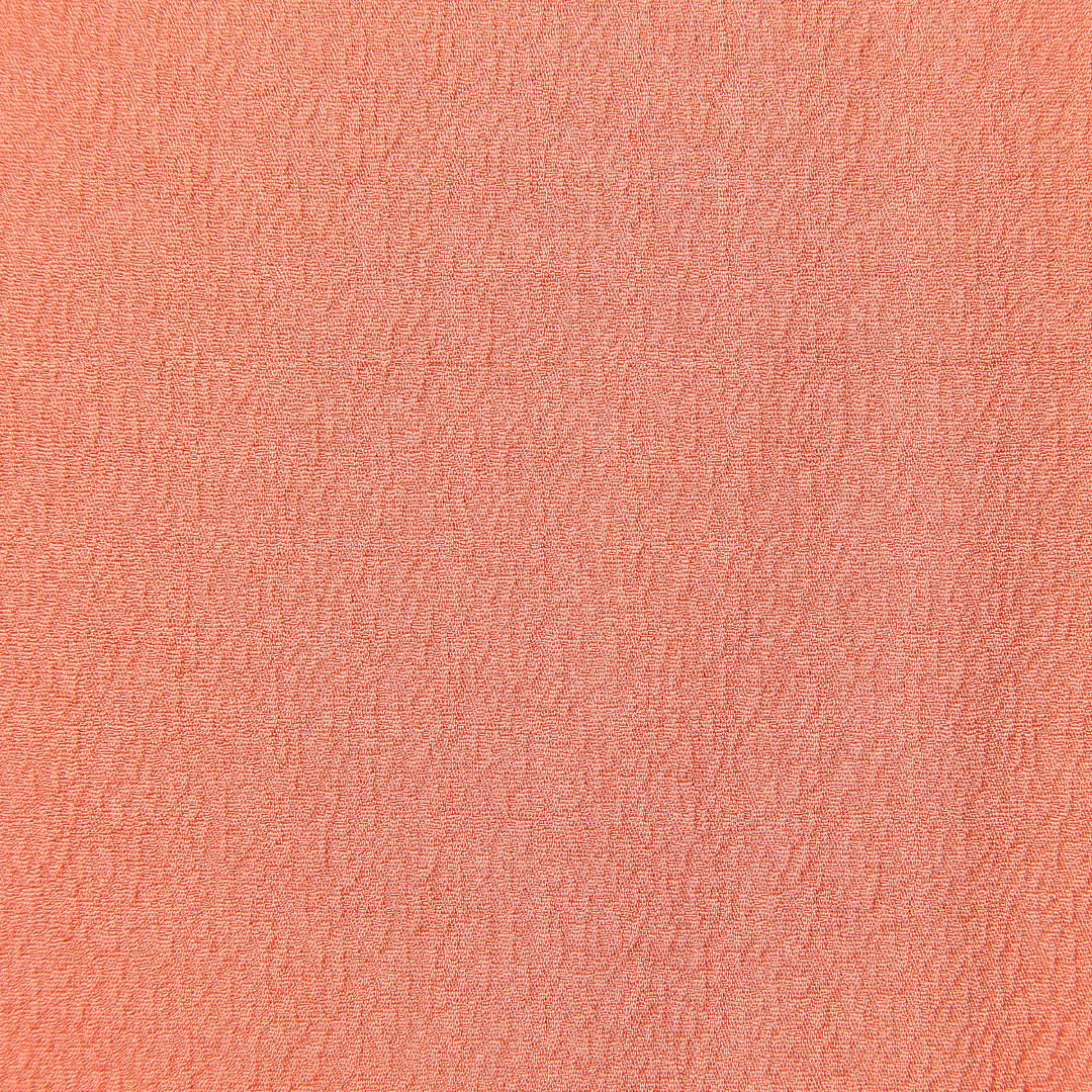 新古品 色無地 袷 身丈169cm 裄丈67cm 正絹 Nランク XLサイズ 広衿 一つ紋(丸に上がり藤) セミフォーマル 無地 作家物 落款 証紙 しつけ糸 朱系 ピンク系 1214-15113