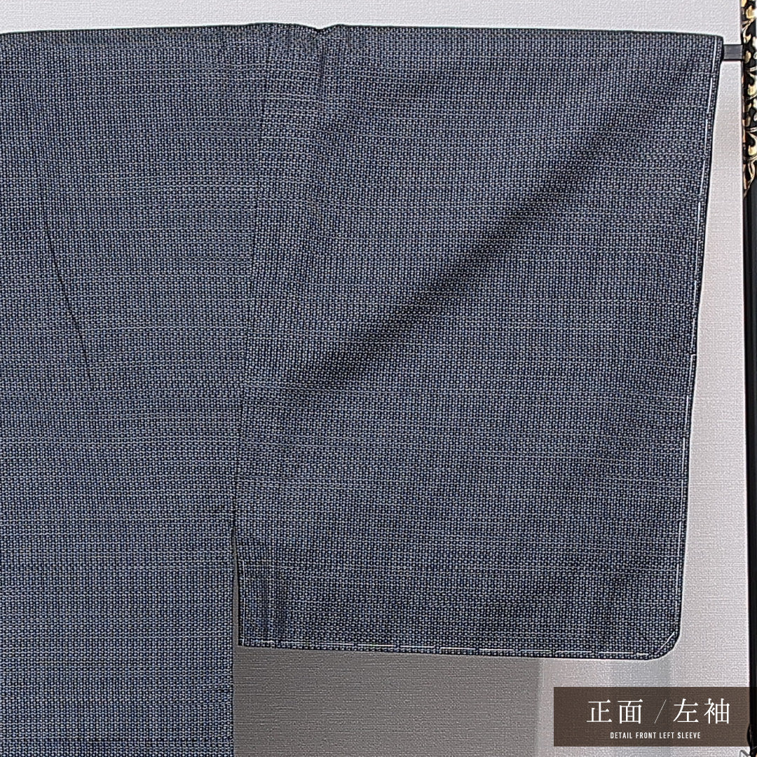 男着物 袷 身丈148cm 裄丈72cm 正絹 Aランク カジュアル 棒衿 Lサイズ 亀甲 紺系 RP 1224-15760